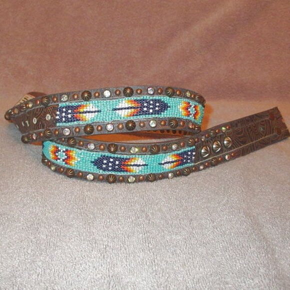 Rod's Arrow Beaded Hand Tooled Leather Belt Size M Rhinestones Studs Western - Picture 4 of 13